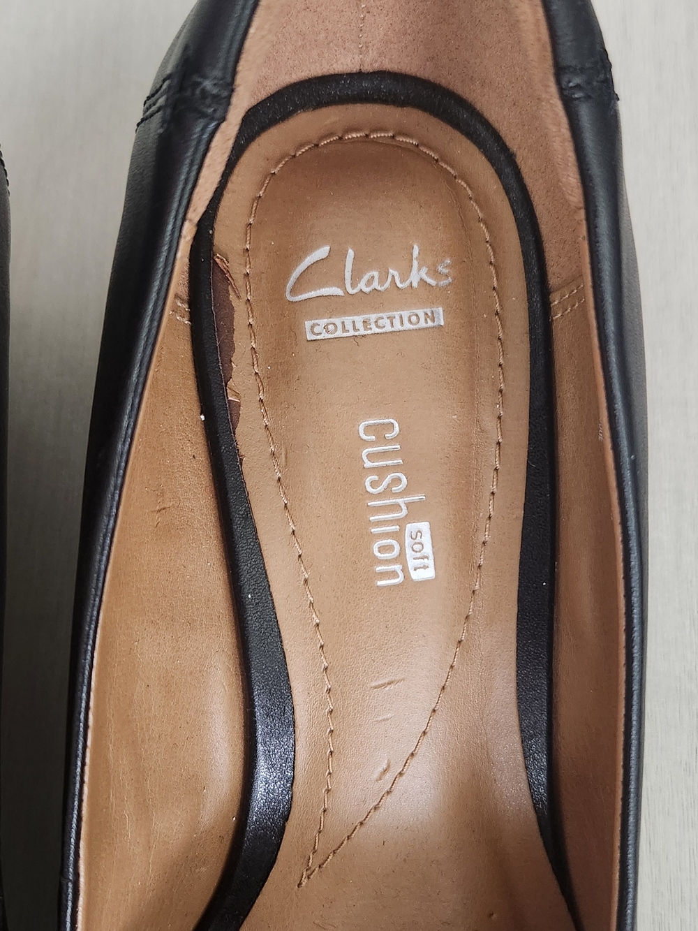 Clarks Black Genuine Leather Shoe - Picture 4 of 6